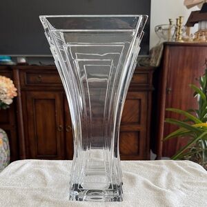 Vintage Art Deco Mikasa 12 in “City Lights” crystal vase.